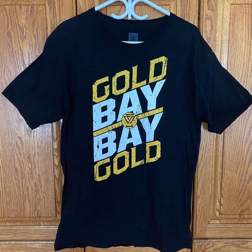 WWE: Gold Bay